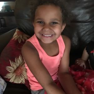 Meet your Posher, Nadia